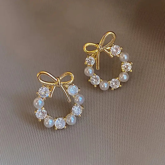 Timeless Ribbon – Vintage Bow Pearl Stud Earrings