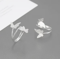 Wings of Grace – Elegant Butterfly Ring