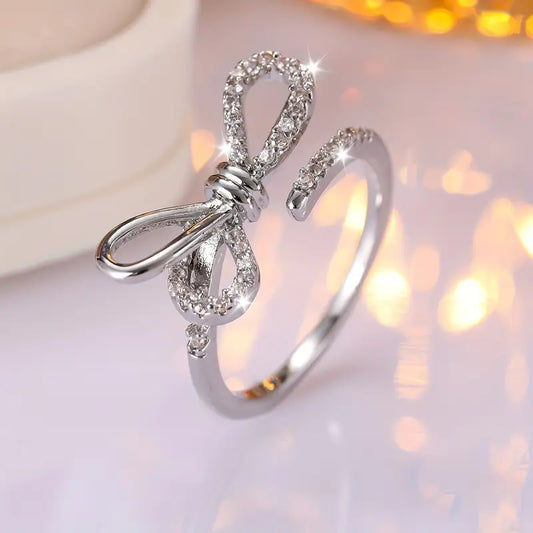 Papillonne – Butterfly Bow Ring in Delicate Sparkle