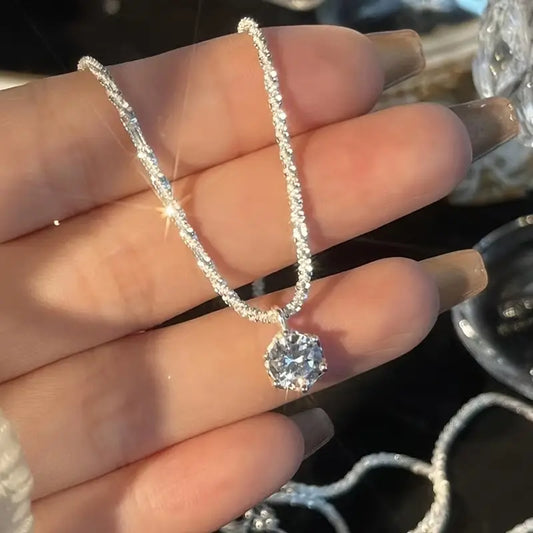 Whispers of Clarity – Silver Plated Vintage Necklace