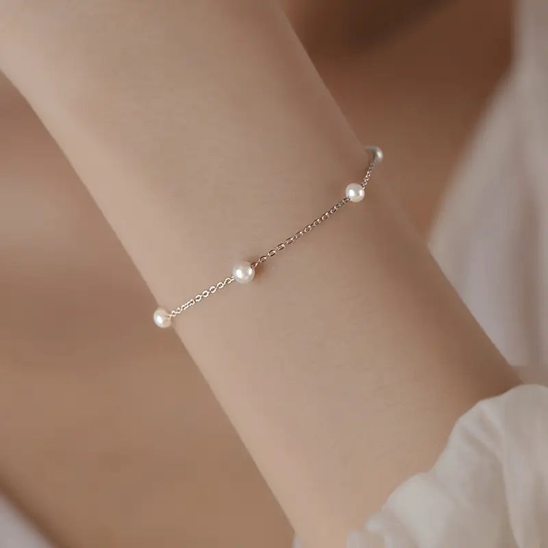 Lustra Freshwater Pearl Bracelet Stainless Steel &nbsp;Adjustable Chain &nbsp;Versatile Elegance